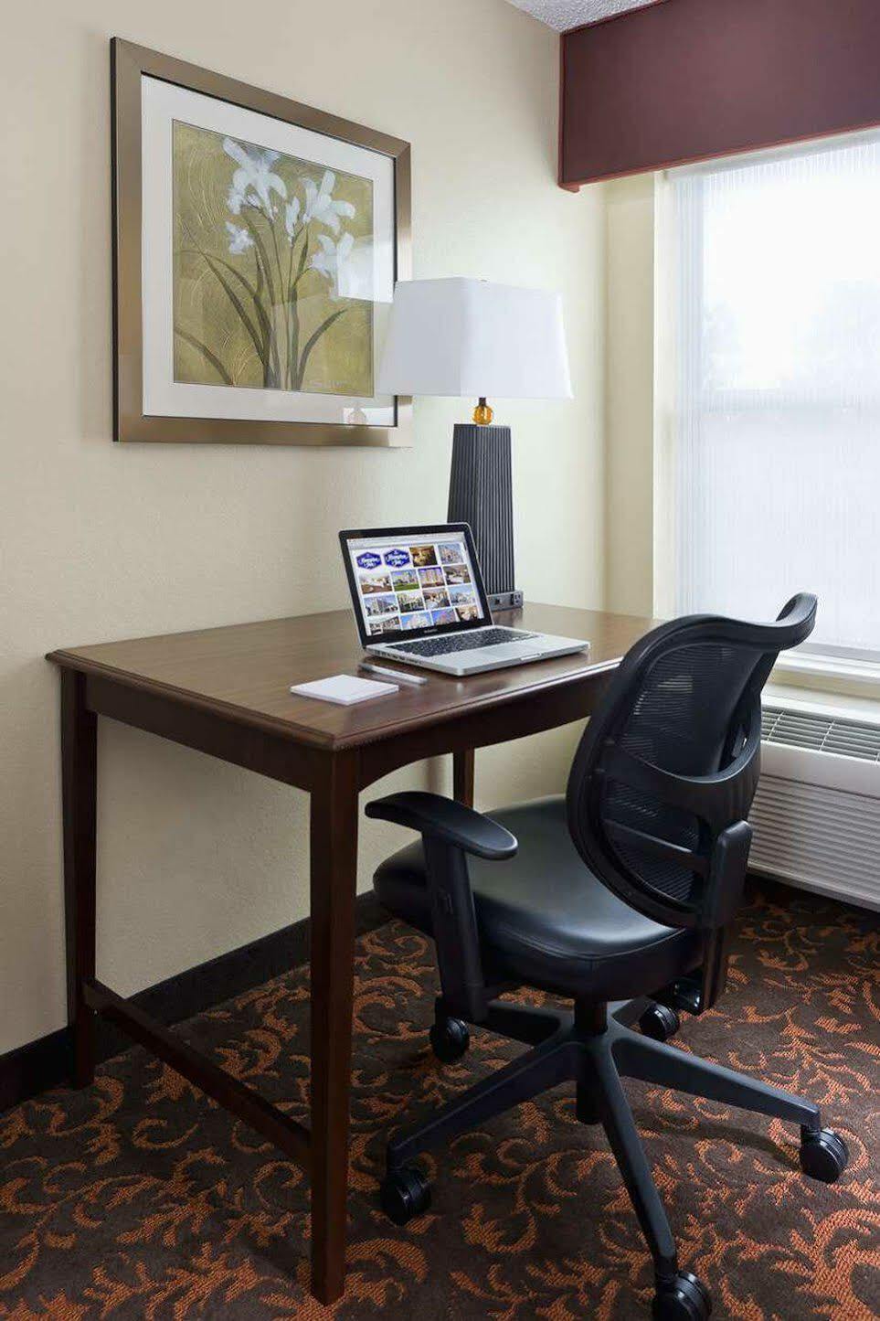 Hampton Inn Houston Willowbrook Mall Eksteriør billede